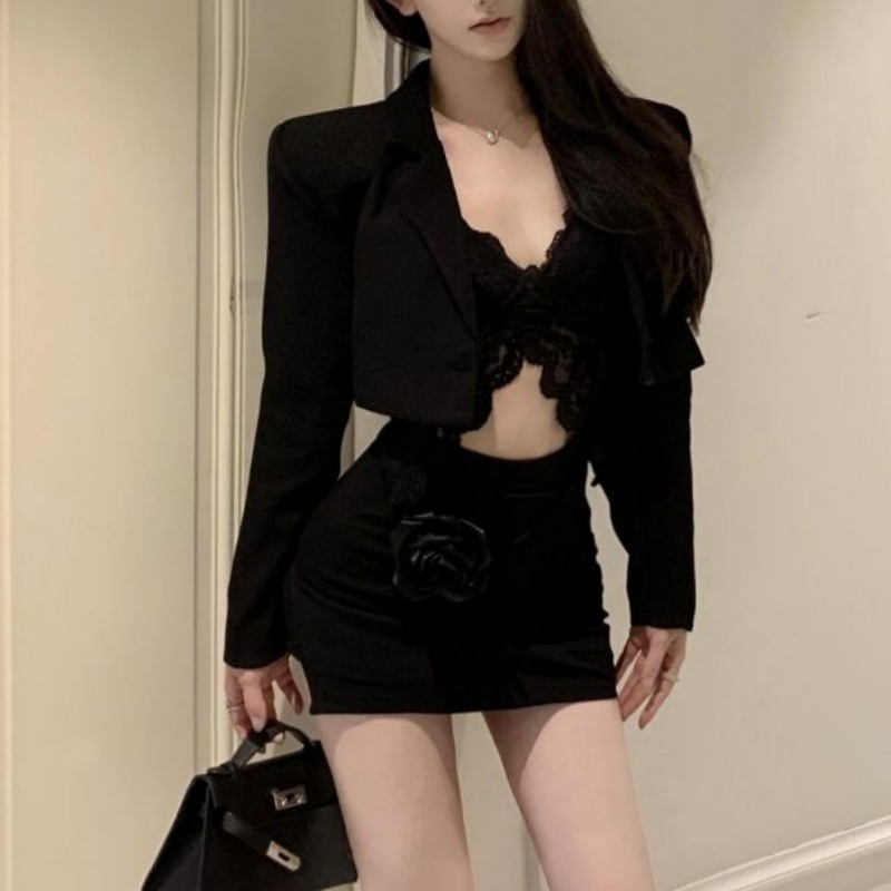 Blazer Musim Semi Hitam Bralet - Lace Bralette Set ulasan dan harga