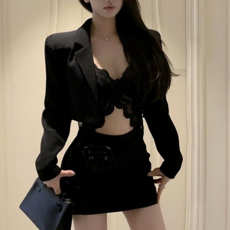 Blazer Musim Semi Hitam Bralet - Lace Bralette Set ulasan dan harga